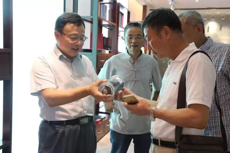 1574911553321490.jpeg 640-1.jpeg